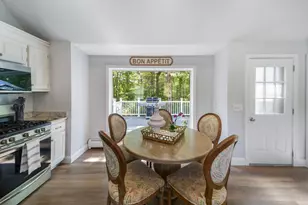 327 N Falmouth Hwy, Falmouth, MA 02556 - Photo 6