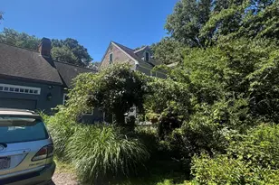 4 Mary Leal Ln, Sandwich, MA 02537 - Photo 2