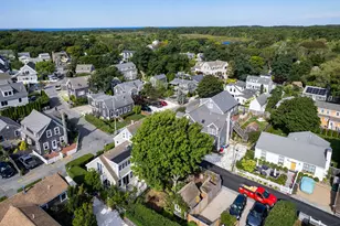 47 Pleasant St, Provincetown, MA 02657 - Photo 34
