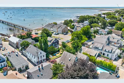 130 Commercial Street, Provincetown, MA 02657 - Photo 30