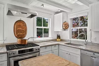 130 Commercial Street, Provincetown, MA 02657 - Photo 14