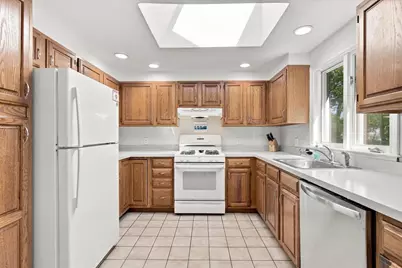 277 Scudder Avenue, Barnstable, MA 02601 - Photo 10