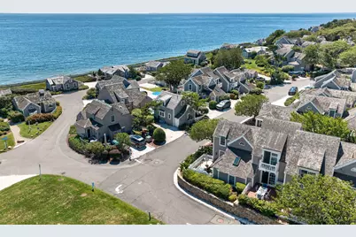 4 Brant Rock Road #UNIT 4, Mashpee, MA 02649 - Photo 2