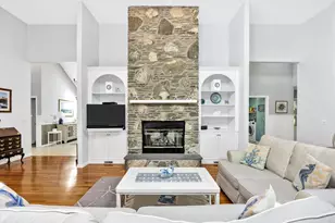 103 Sandcastle Dr, Falmouth, MA 02540 - Photo 16