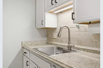207 Samoset Street #APT B16, Plymouth, MA 02360 - Photo 6