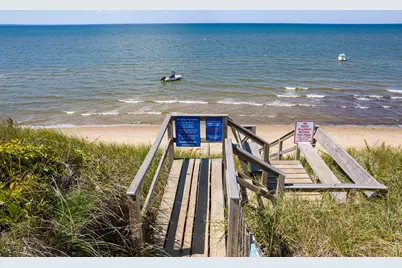 350 Shurtleff Road, Eastham, MA 02642 - Photo 4