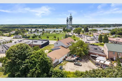 61 Main Street, Bourne, MA 02532 - Photo 16