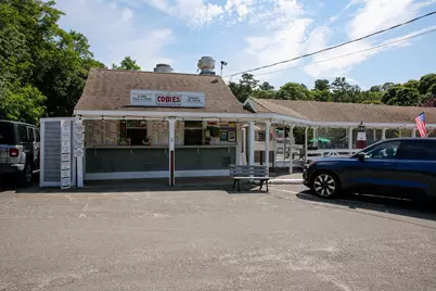 3256 Main Street, Brewster, MA 02631 - Photo 24
