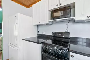 897 Commercial St, Provincetown, MA 02657 - Photo 16