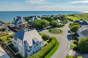 122 Shore Dr, Mashpee, MA 02649 - Photo 1