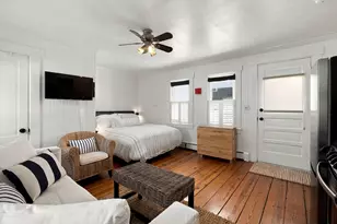 9 Dyer St, Provincetown, MA 02657 - Photo 14