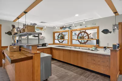 1019 Us-6, Wellfleet, MA 02667 - Photo 8