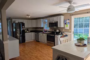 39 Warwick Way, Mashpee, MA 02649 - Photo 6