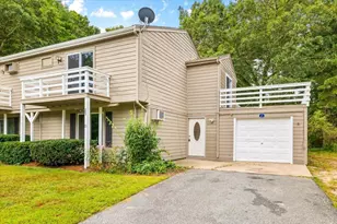 21 Surrey Ln, Bourne, MA 02532 - Photo 2