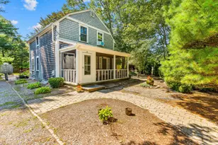 19 Rolling Acres Ln, Falmouth, MA 02536 - Photo 2