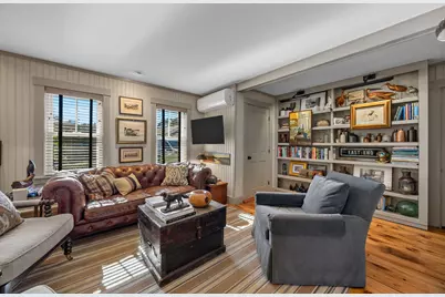 9 Bangs Street #Unit 1, Provincetown, MA 02657 - Photo 6