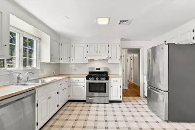 109 Greenland Circle, Dennis, MA 02638 - Photo 10
