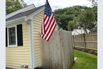 140 Sixth Avenue, Barnstable, MA 02672 - Photo 18