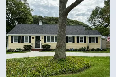140 Sixth Avenue, Barnstable, MA 02672 - Photo 2