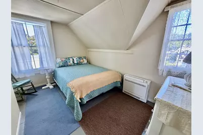 15 Pequot Avenue, Oak Bluffs, MA 02557 - Photo 14