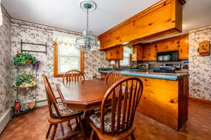 87 Central Ave, Falmouth, MA 02536 - Photo 8