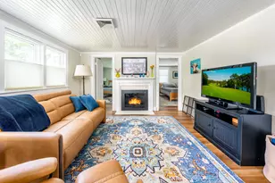 36 Fourth Ave, Barnstable, MA 02672 - Photo 4