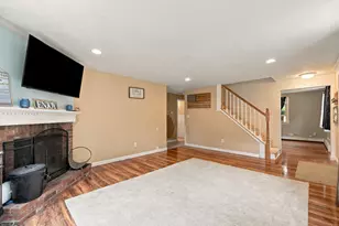 19 Louise Ln, Falmouth, MA 02536 - Photo 16