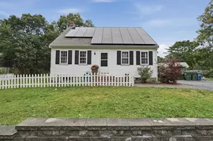 19 Louise Ln, Falmouth, MA 02536 - Photo 1