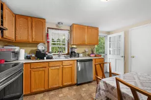 58-60 Lewis Rd, Yarmouth, MA 02673 - Photo 22