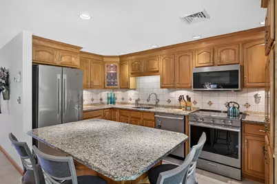 195 Falmouth Road #APT 9C, Mashpee, MA 02649 - Photo 8