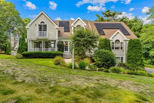 7 Wolf Rd, Bourne, MA 02532 - Photo 2