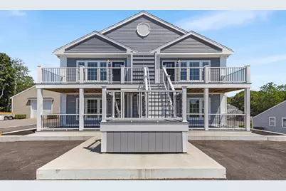 112 W Main Street #4, Barnstable, MA 02601 - Photo 1