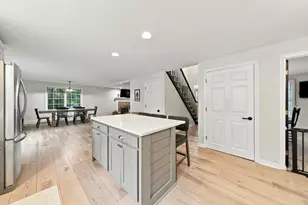 31 Village Dr, Sandwich, MA 02537 - Photo 8