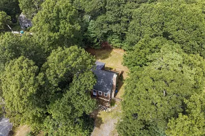 35 Pinecrest Beach Drive, Falmouth, MA 02540 - Photo 10
