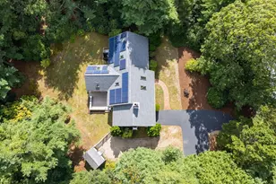 27 Sturbridge Dr, Orleans, MA 02653 - Photo 1