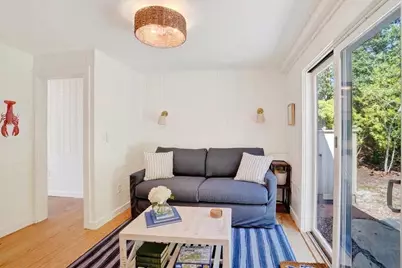 58 Munroe Avenue, Oak Bluffs, MA 02557 - Photo 14