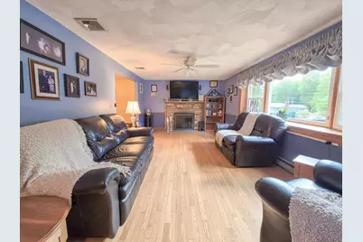 130 Saint Claire Street, Braintree, MA 02184 - Photo 8