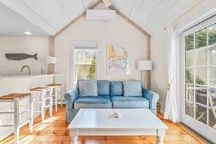 20 Hyannis Point Rd, Mashpee, MA 02649 - Photo 10