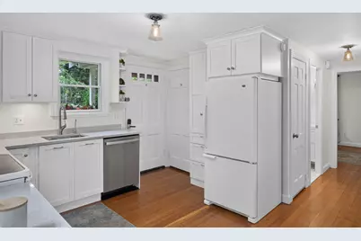 87 Pinecrest Beach Drive, Falmouth, MA 02536 - Photo 12