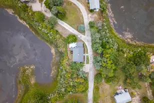 184 S Sea Ave, Yarmouth, MA 02673 - Photo 4