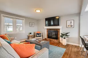 32 Washington Ave, Barnstable, MA 02601 - Photo 4