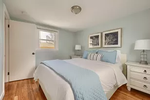 32 Washington Ave, Barnstable, MA 02601 - Photo 14