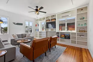 290 Commercial St, Provincetown, MA 02657 - Photo 1