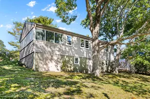 82 Edgewater Dr, Falmouth, MA 02536 - Photo 4
