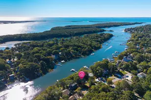 82 Edgewater Dr, Falmouth, MA 02536 - Photo 2