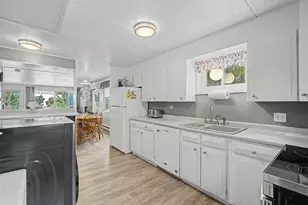 102 Old Wharf Rd, Dennis, MA 02638 - Photo 16