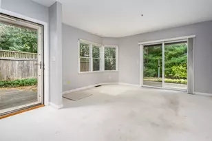 16 Boxwood Cir, Yarmouth, MA 02675 - Photo 8