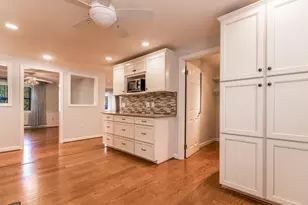 52 Highview Dr, Sandwich, MA 02563 - Photo 2