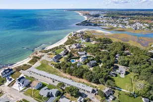 41 Old Wharf Rd, Dennis, MA 02639 - Photo 2