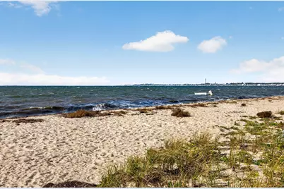 642 Shore Road #Unit 3, Truro, MA 02652 - Photo 28